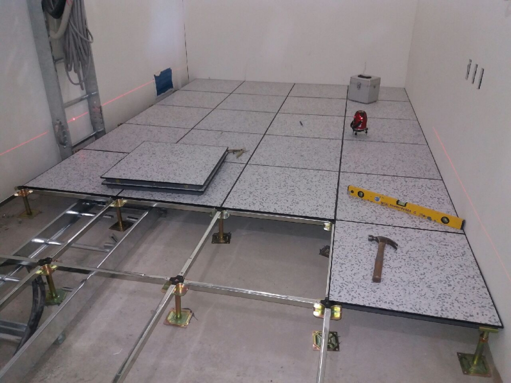 악세스플로어 수평 조정을 위한 레이저 도구 및 수평계