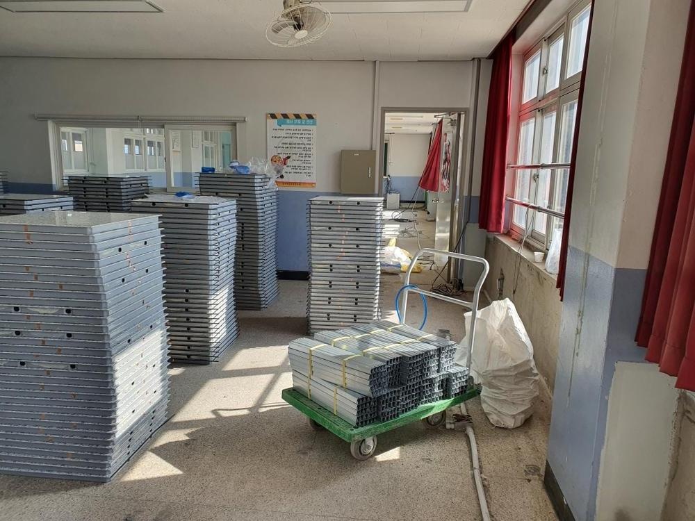 카트를 이용한 수동 판넬 운반