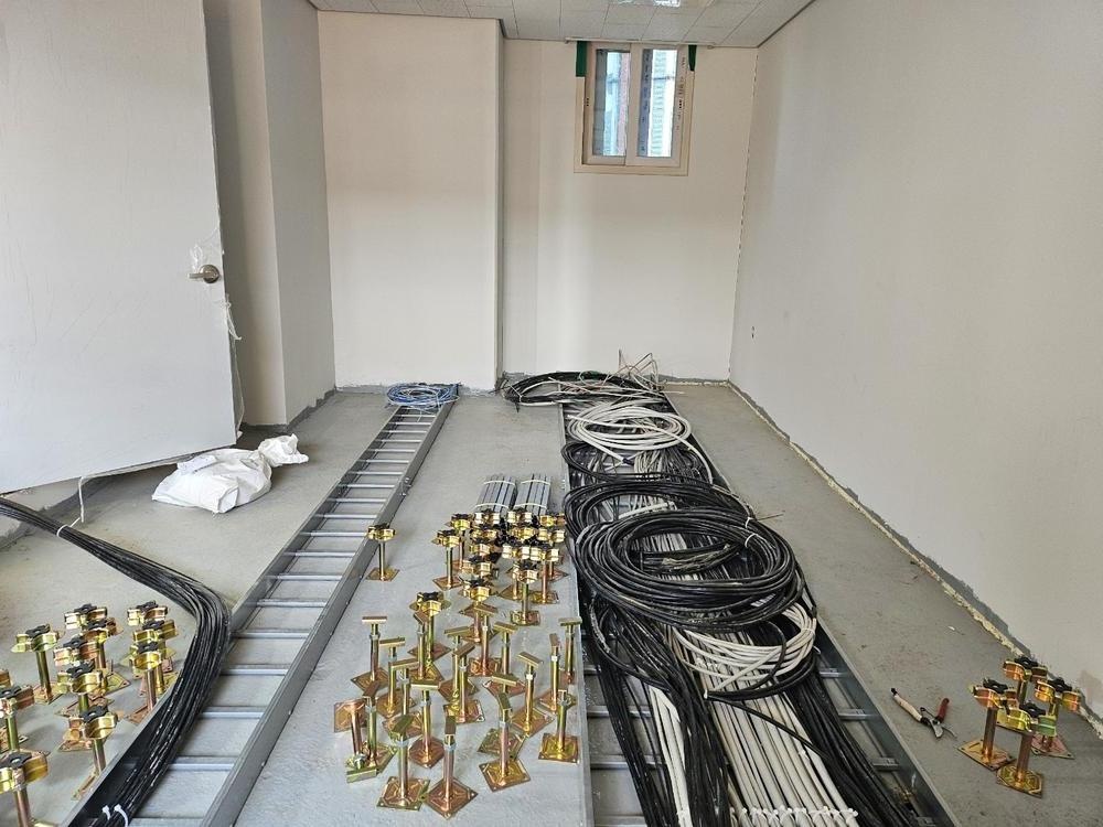 시공 전 전기 통신 배선 공정 완료 확인